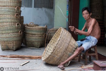 Bamboo basket craftman
